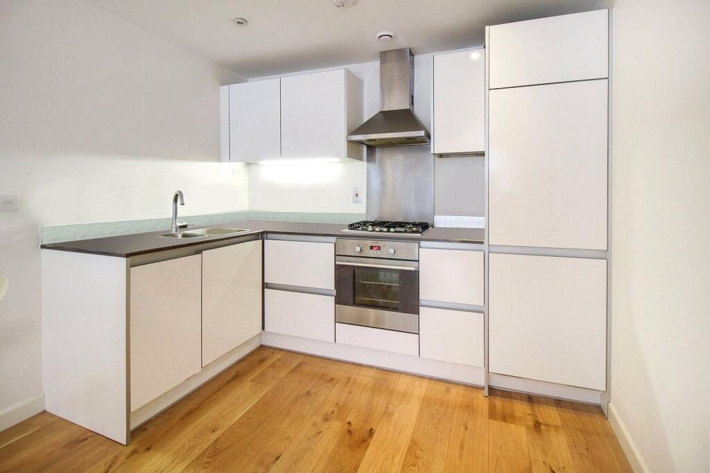 Chatham Place, Reading, Berkshire, RG1 photo 3