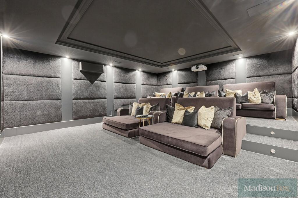 House in London - View 4