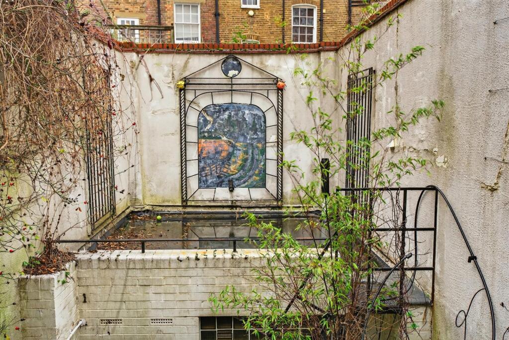 House in London, Angel, Islington - View 5
