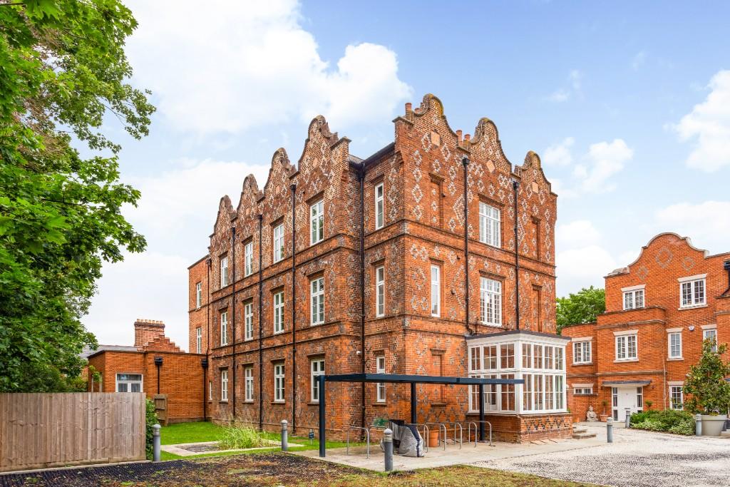 Main image of property: Eton Wick Road, SL4