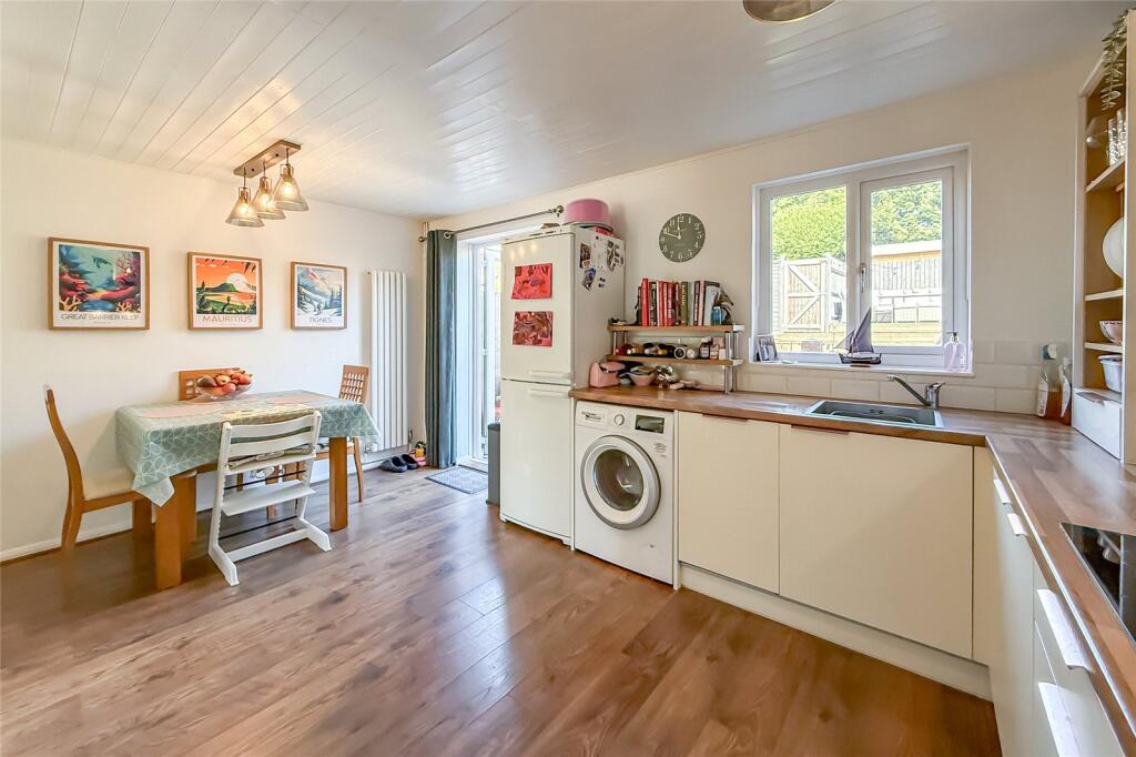 House in Dacorum, Markyate - View 5