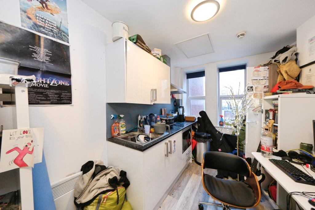 Apartment in Nottingham - View 4