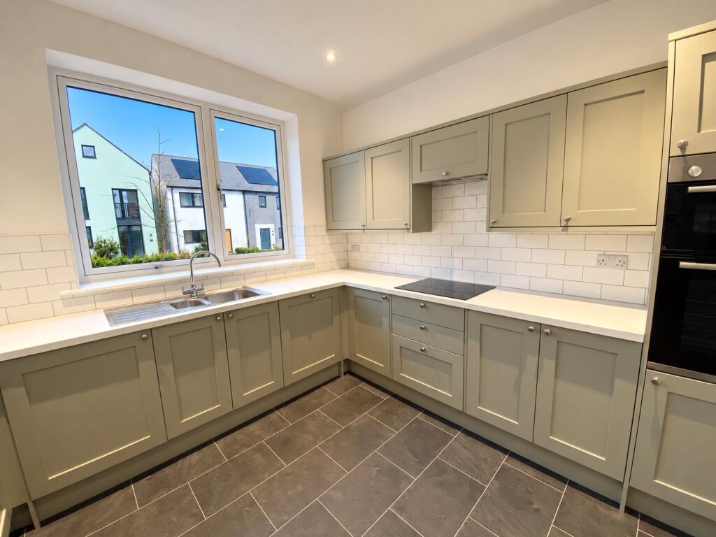 House in Plymouth - View 2
