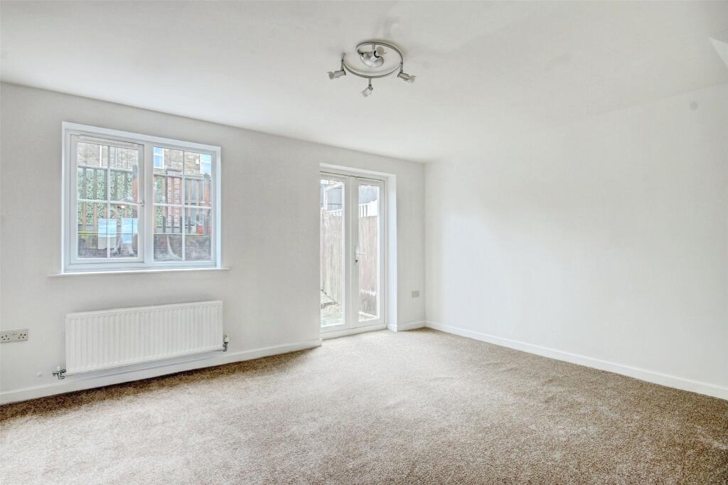 Cleveland Close, Consett, County Durham, DH8 photo 4