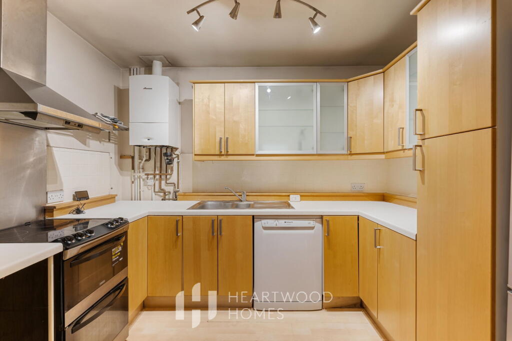 Apartment in St Albans, Markyate - View 2