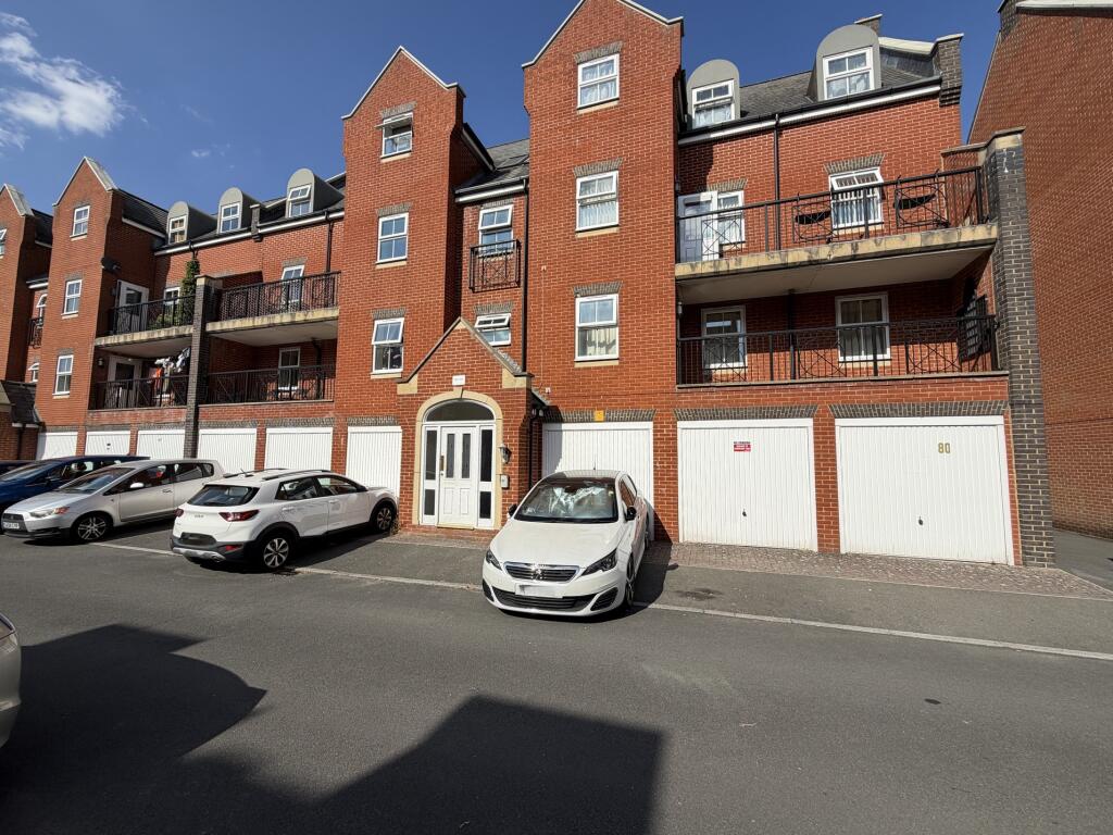Main image of property: Lynmouth Road, Swindon, Wiltshire