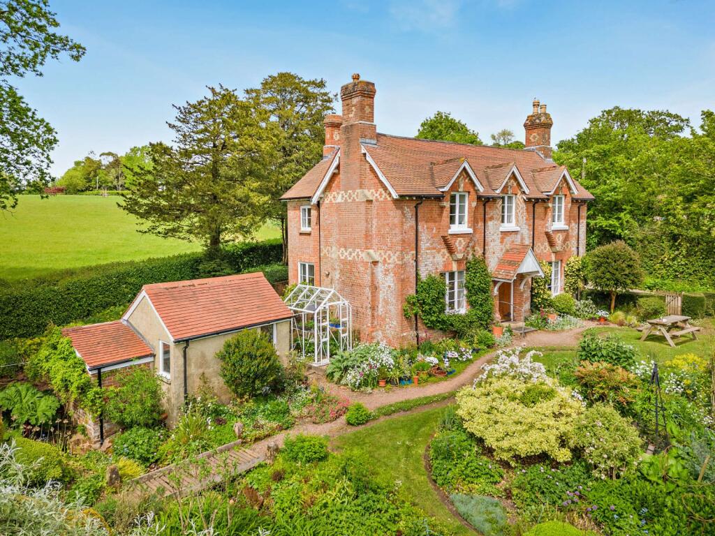 Main image of property: Larkbeare, Exeter, Devon