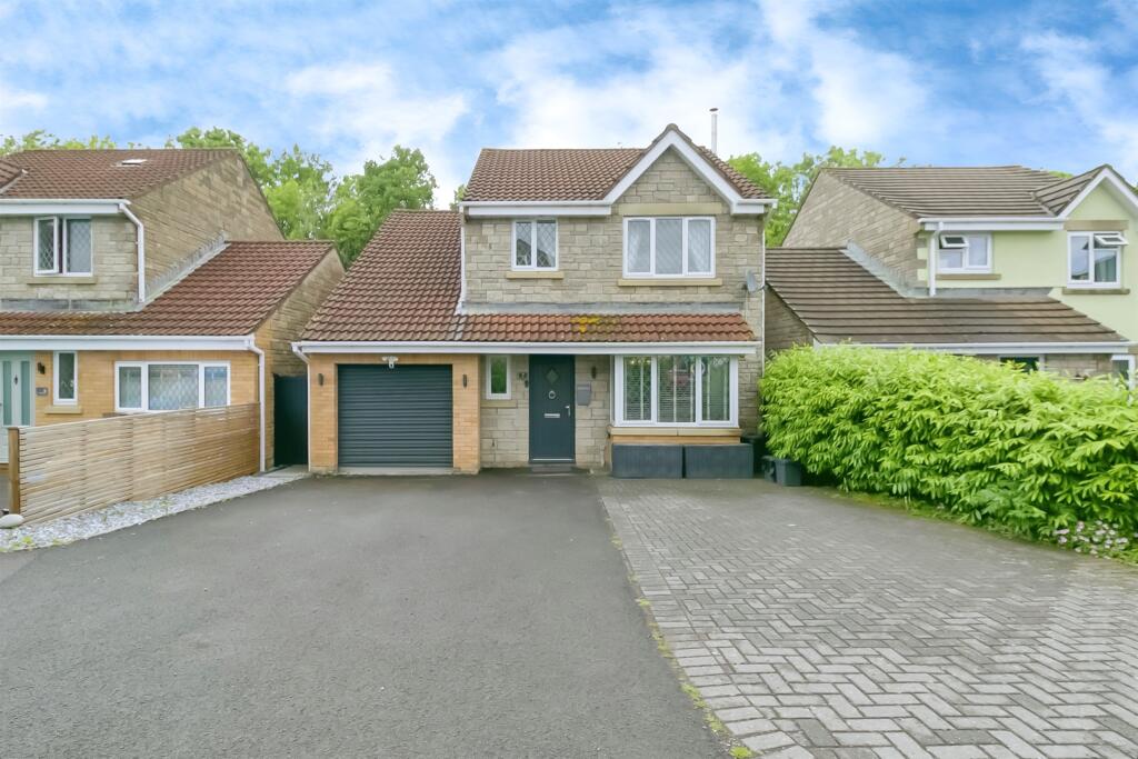 Main image of property: Clos Y Wiwer, Llantwit Major