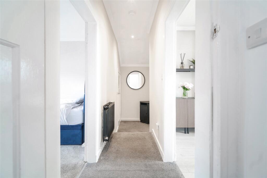 Apartment in Glasgow City - View 3