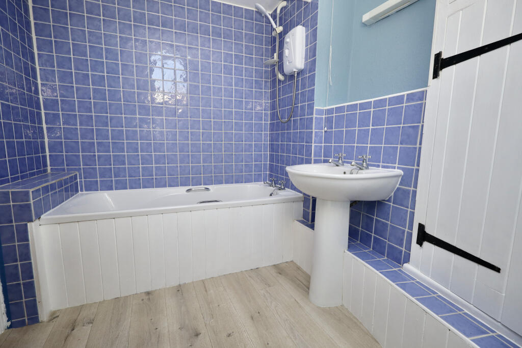 House in Wells, Somerset - More