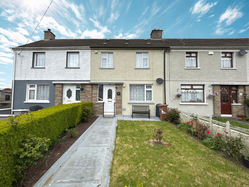 Main image of property: 16 Pearse Park, Clonmel