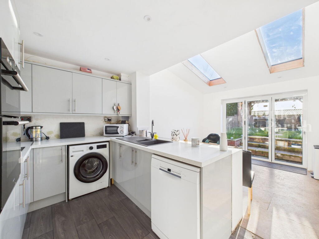 Main image of property: Wheatfields, Rickinghall, Diss, IP22 1EN