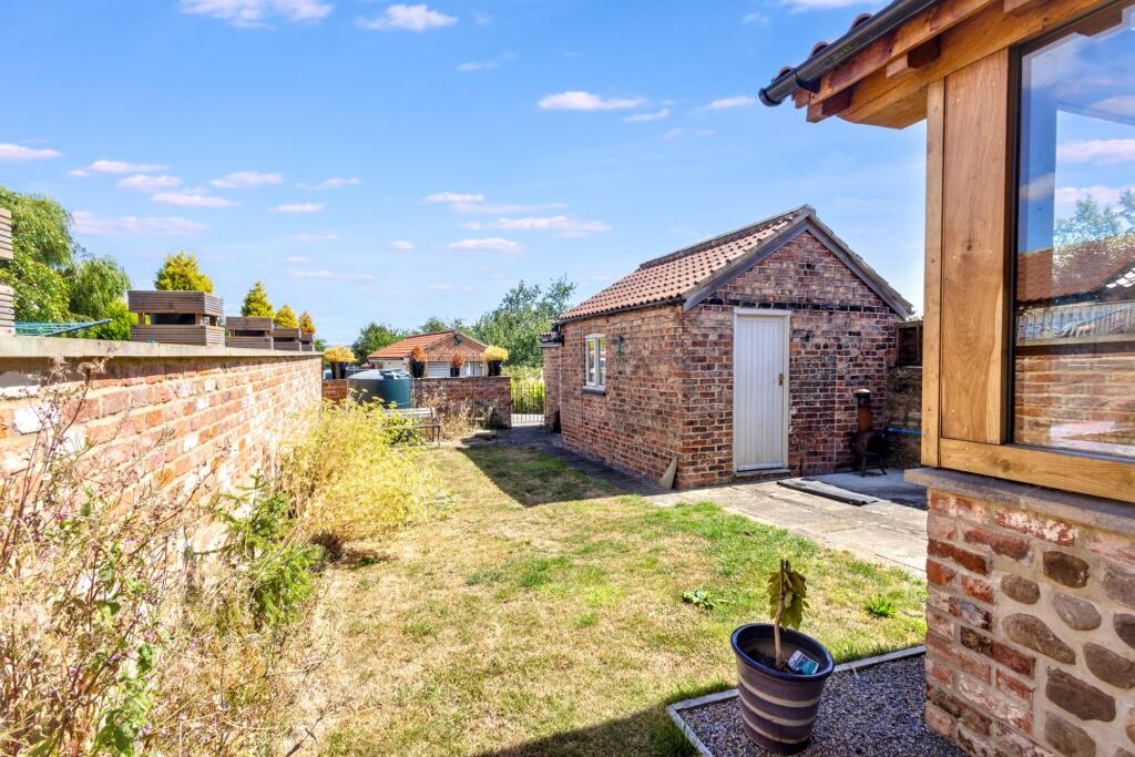 House in York - View 3