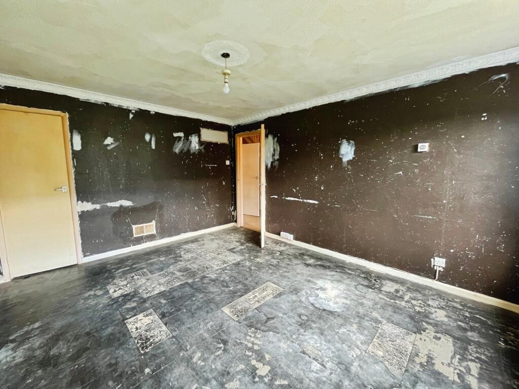 House in Portsmouth - View 2