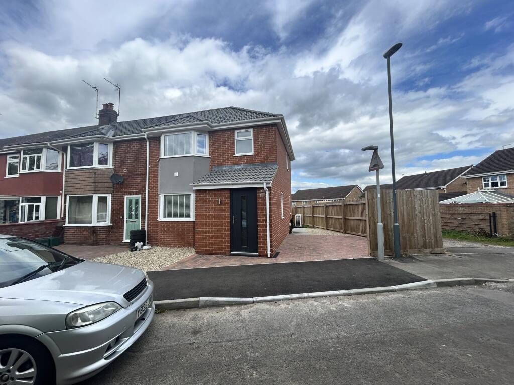 Main image of property: Vandyck Avenue, Keynsham, Bath And North East Somerset