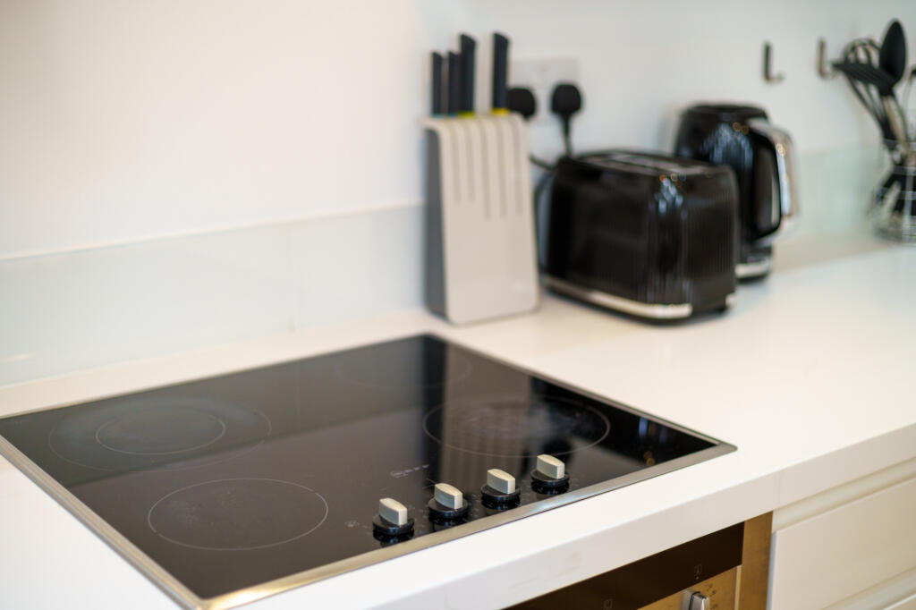2 bedroom maisonette for rent