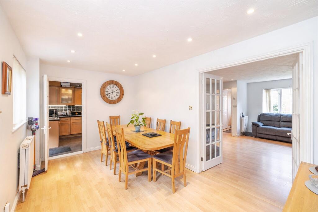 House in Three Rivers, Watford Rural - View 4