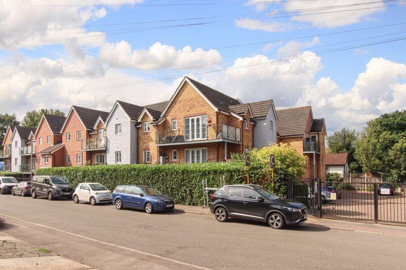 Main image of property: Ebberns Road, Hemel Hempstead