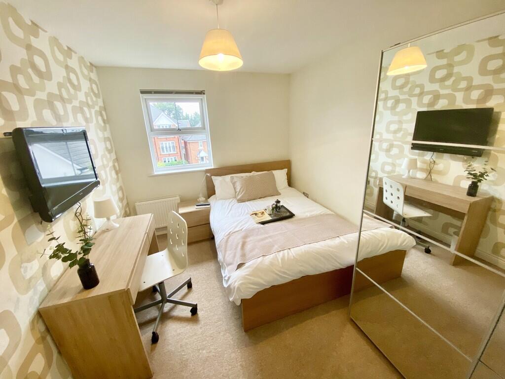 Main image of property: Cirrus Drive, Shinfield, Reading