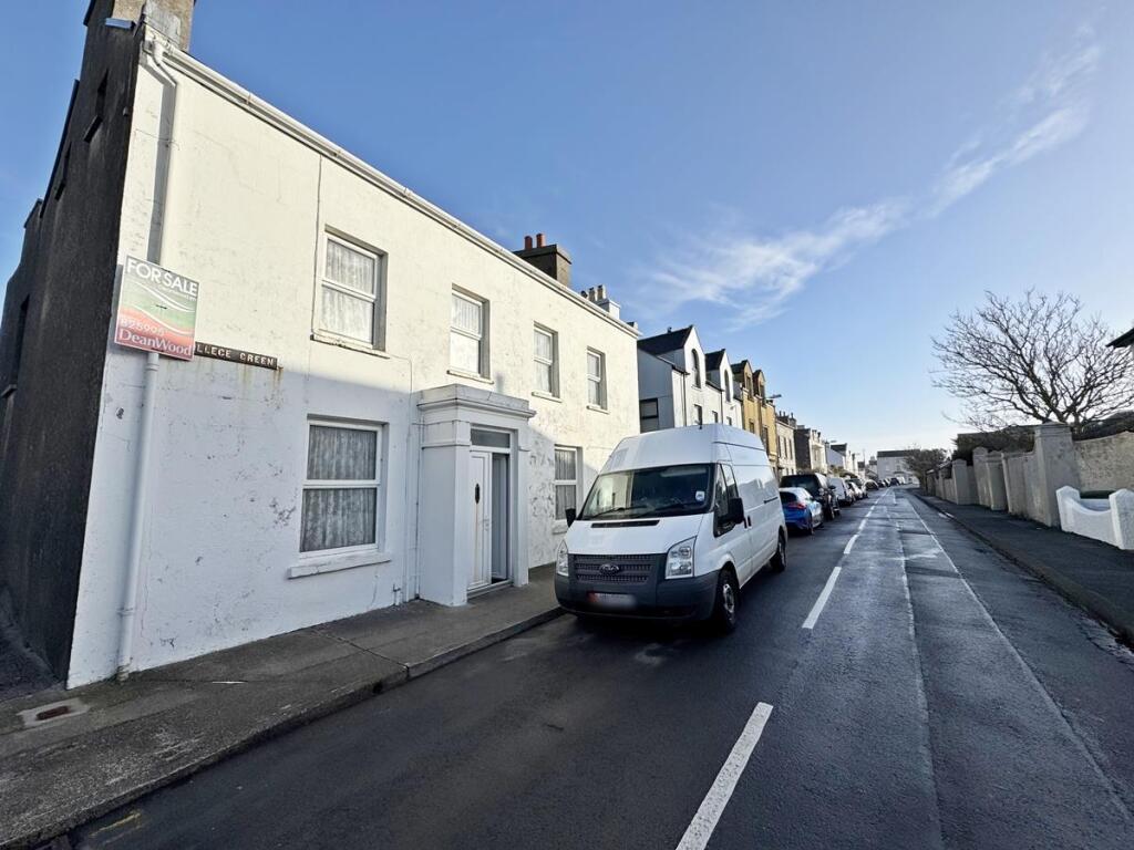Main image of property: 1, College Green, Castletown, Isle of Man