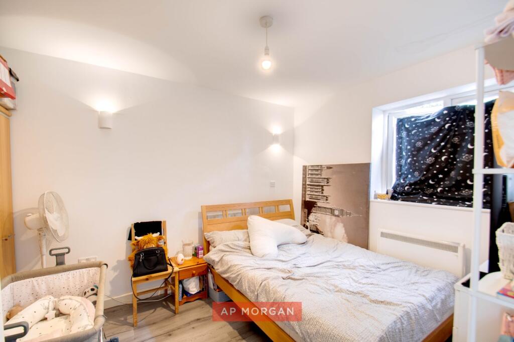 Apartment in Sandwell, Plant's Green - View 4