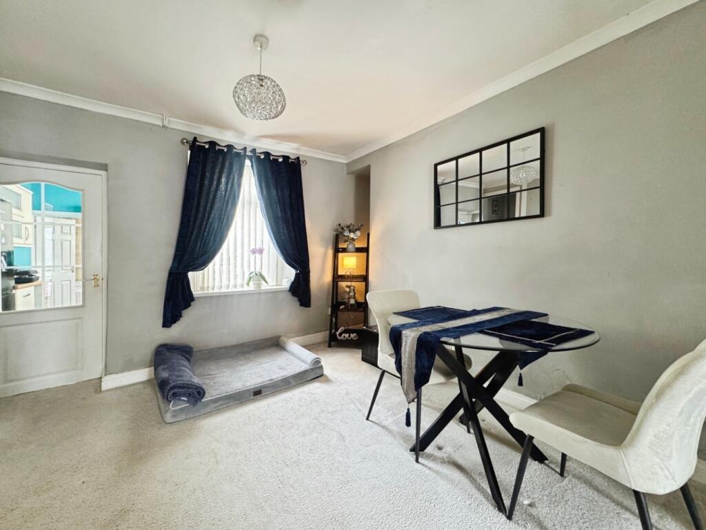 House in Swansea, Plasmarl, Landore - View 4