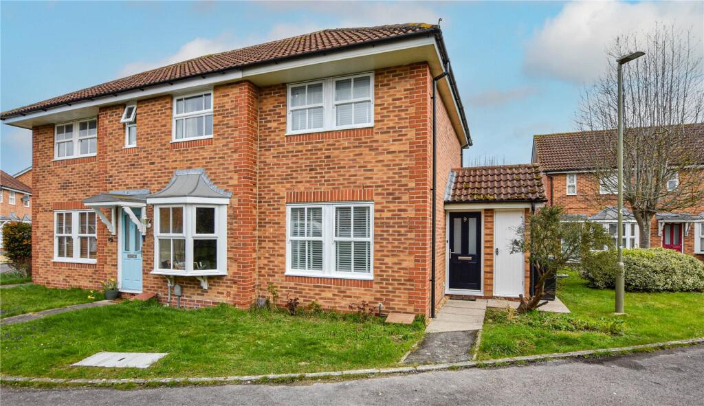 Main image of property: Itchen Court, Didcot, Oxfordshire, OX11