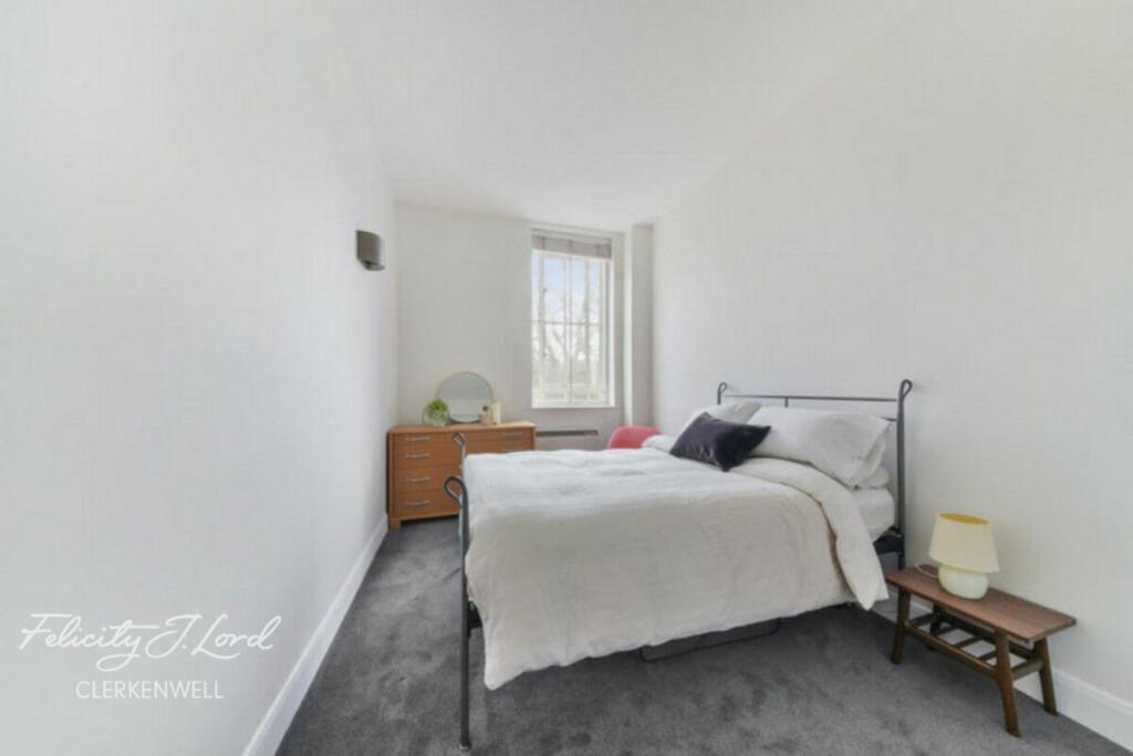 Apartment in London - View 4