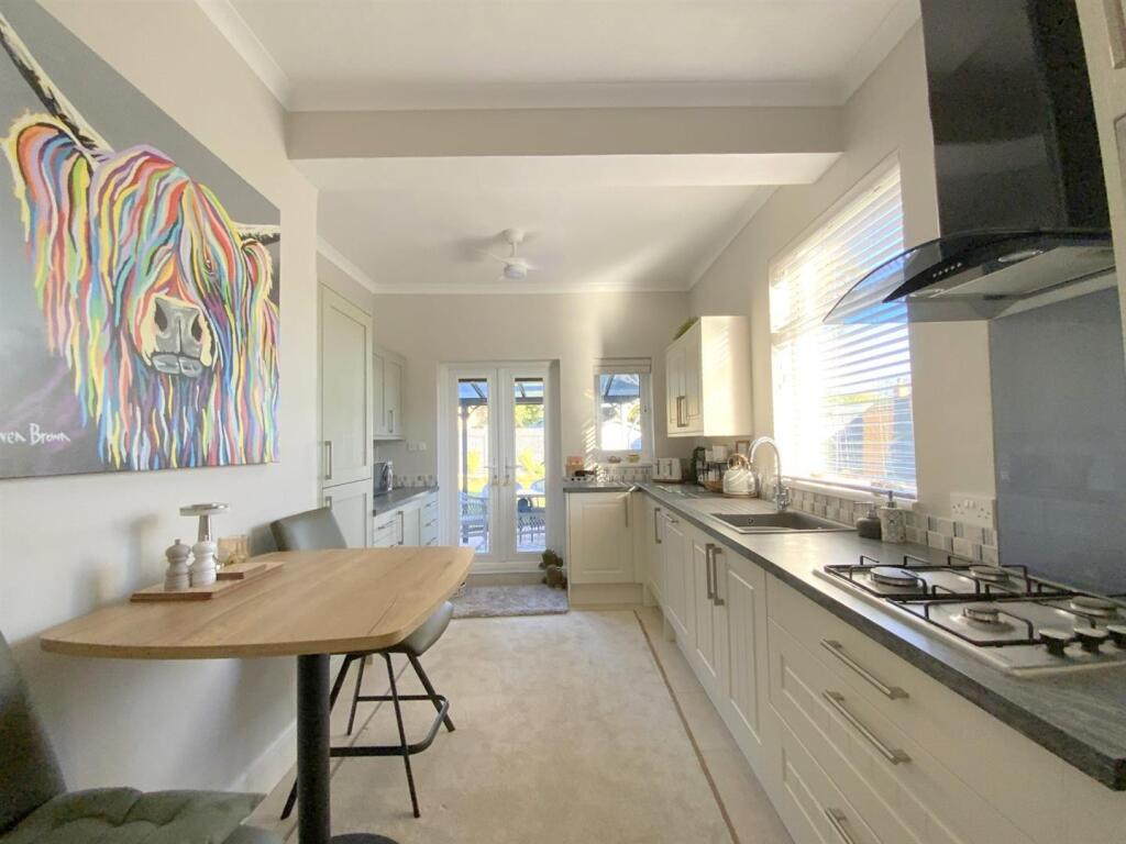 House in Doncaster - View 5