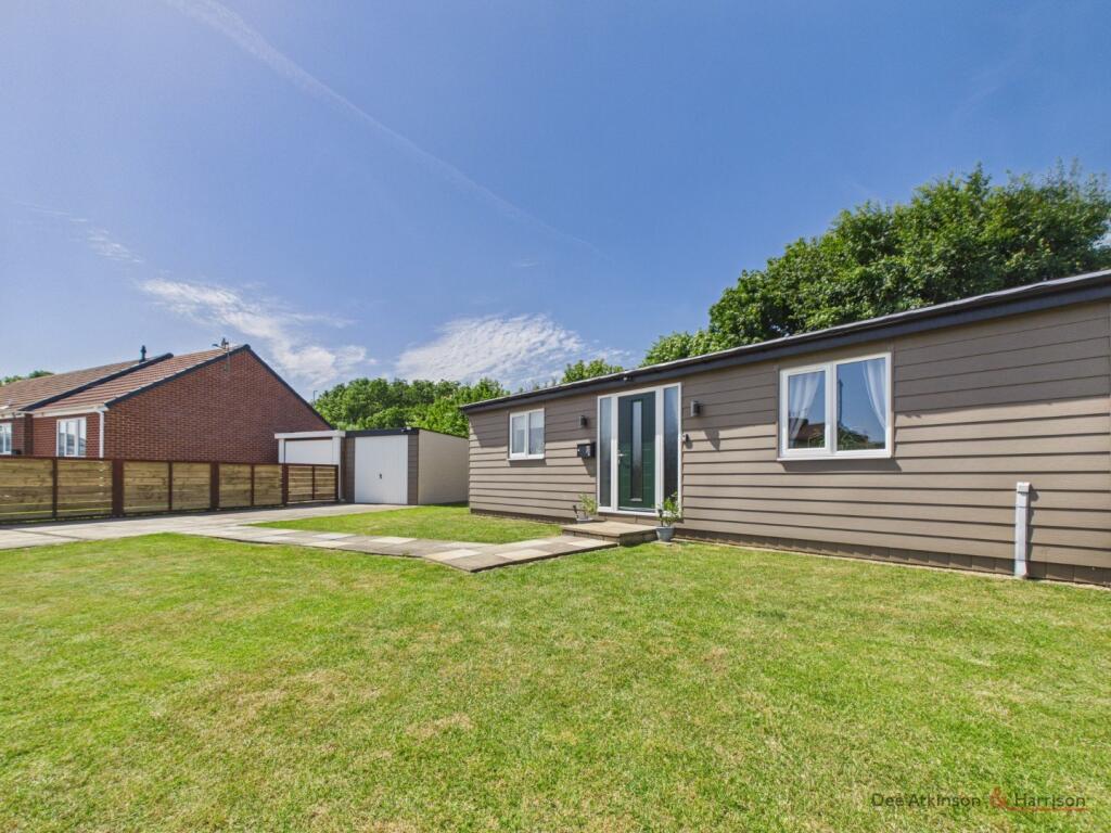 Main image of property: Bridlington Road, Nafferton, YO25 4LG