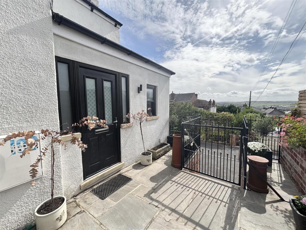 House in Sheffield - View 4