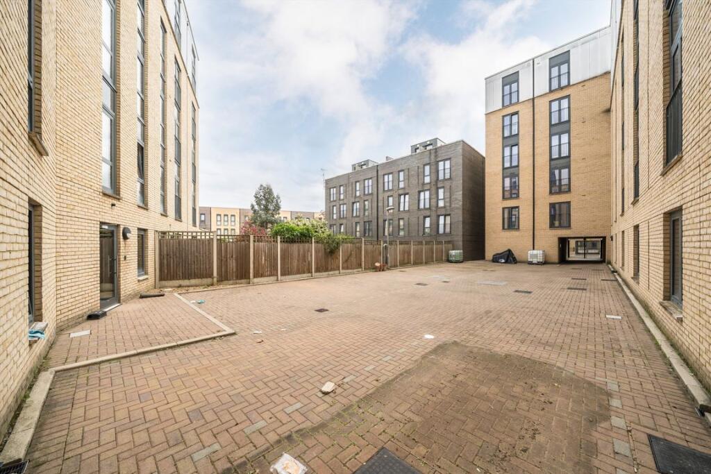 Property photo 8