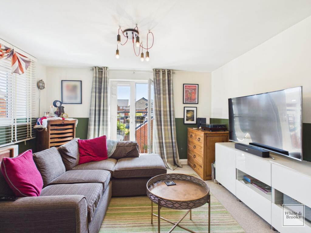 House in Portsmouth - View 2