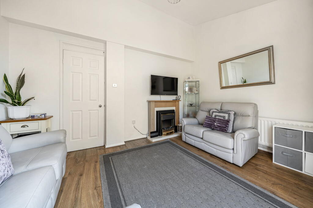 House in Basingstoke and Deane, Basingstoke - View 5