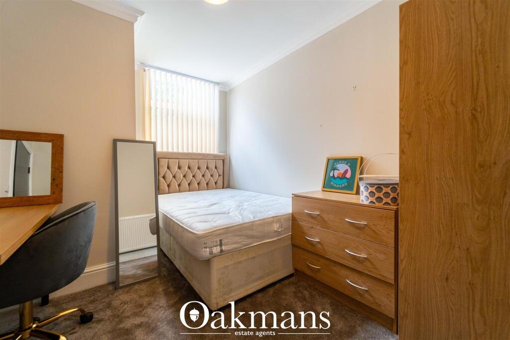 House in Birmingham - View 5