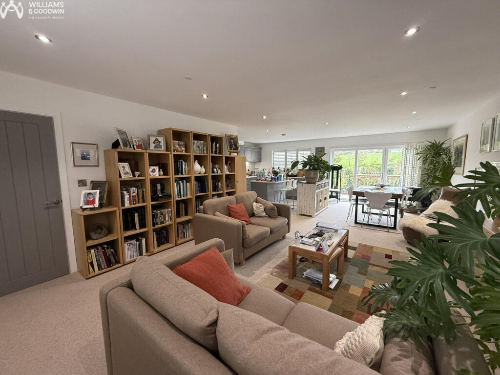 House in Llandudno - View 4