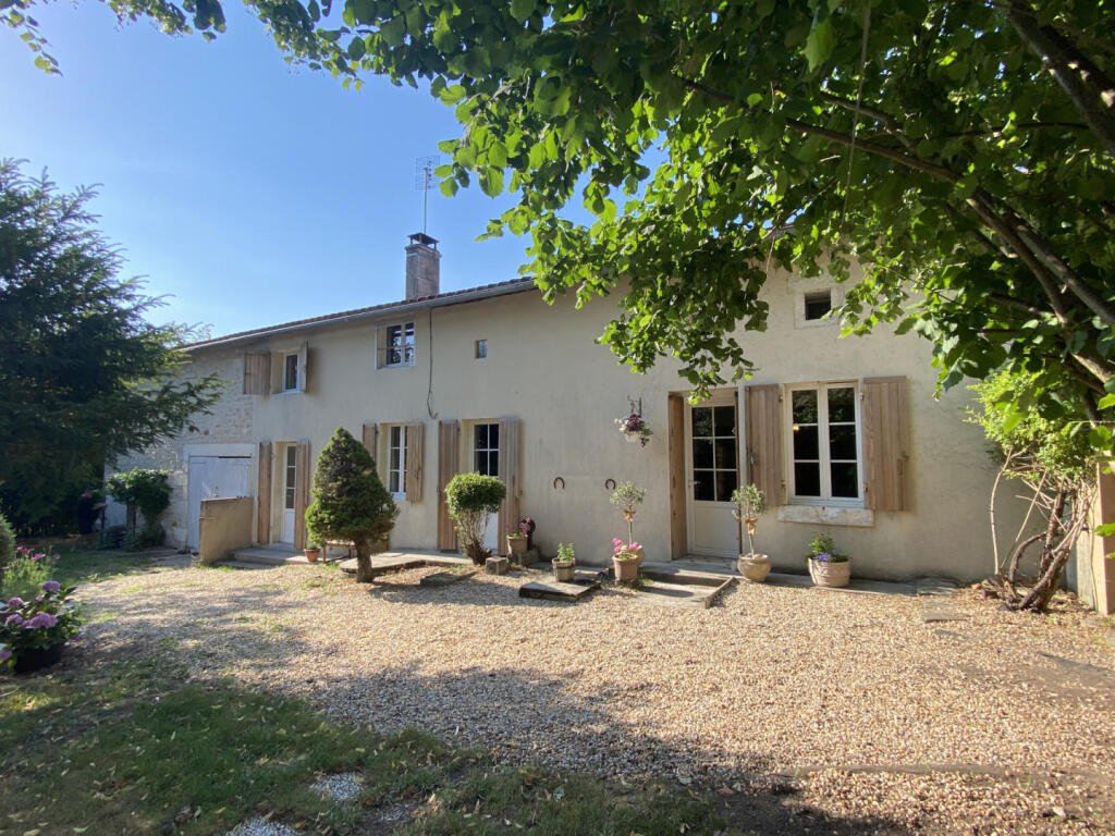 Main image of property: Poitou-Charentes, Charente, Yviers