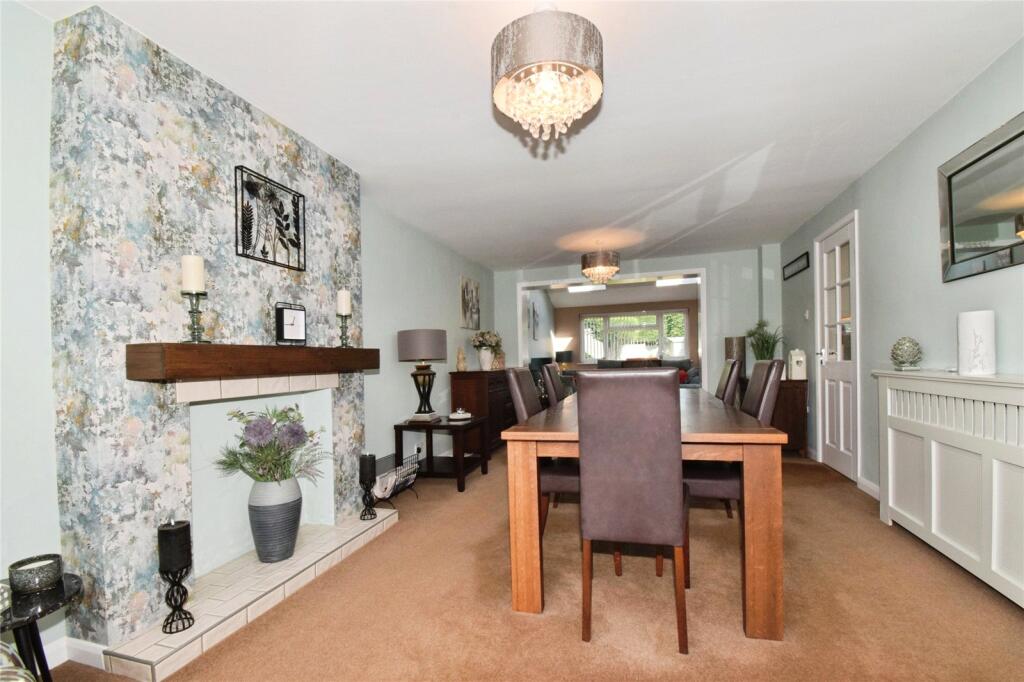 House in Oadby and Wigston, Little Hill, Kilby Bridge - More