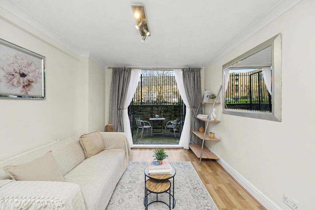 Main image of property: Slipway House, Canary Wharf E14