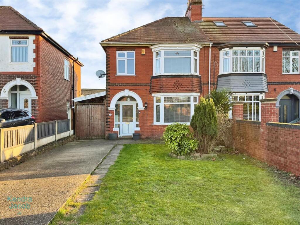Main image of property: Thievesdale Lane, Worksop