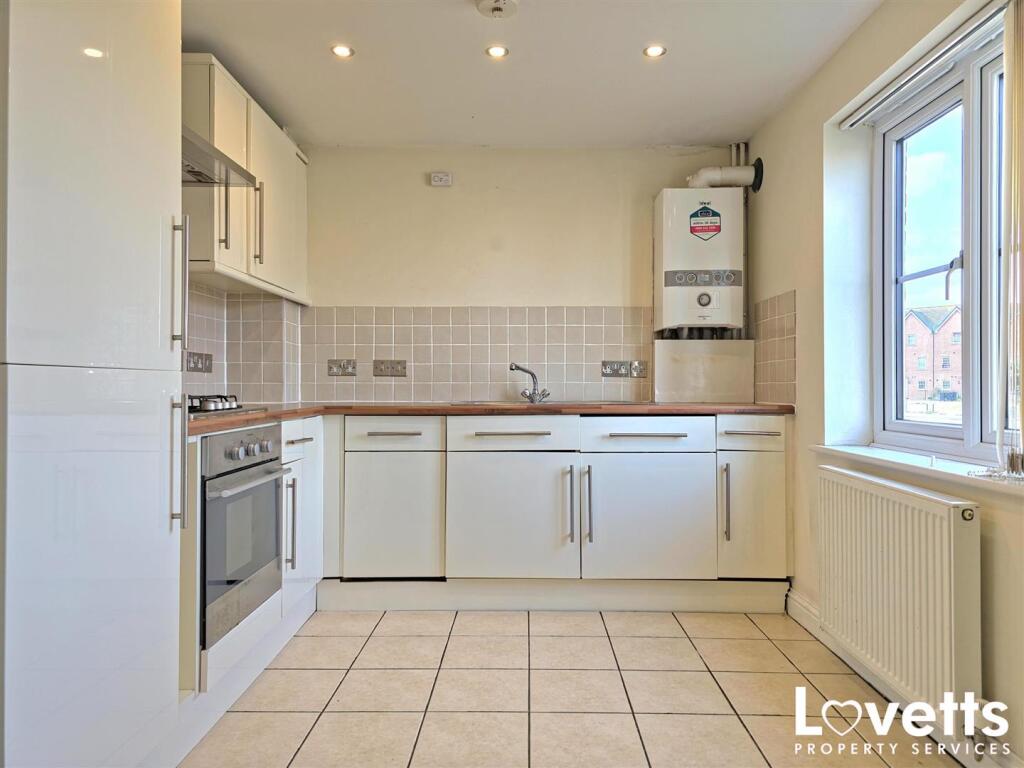 Apartment in Canterbury - View 5
