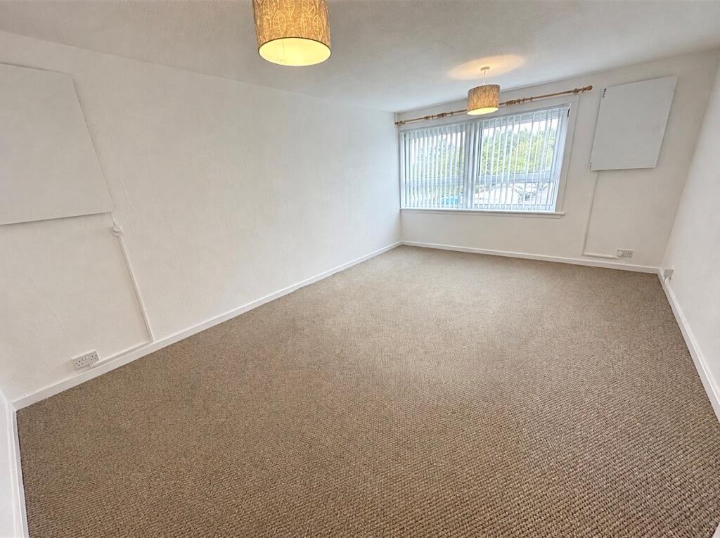 Apartment in Glasgow - View 2