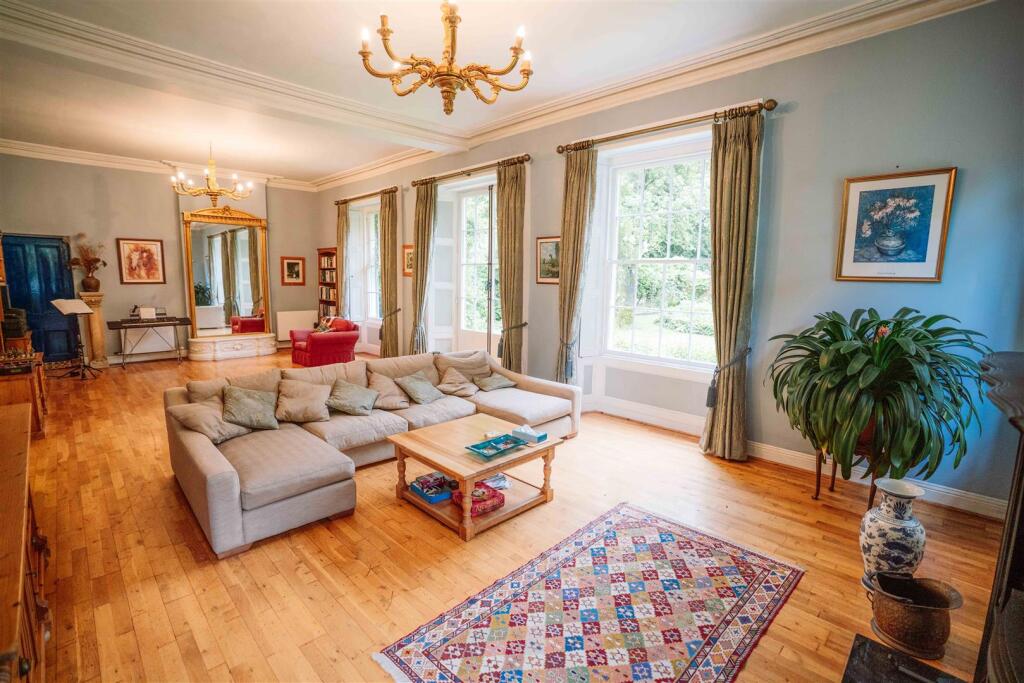 House in Okeford Fitzpaine - View 5
