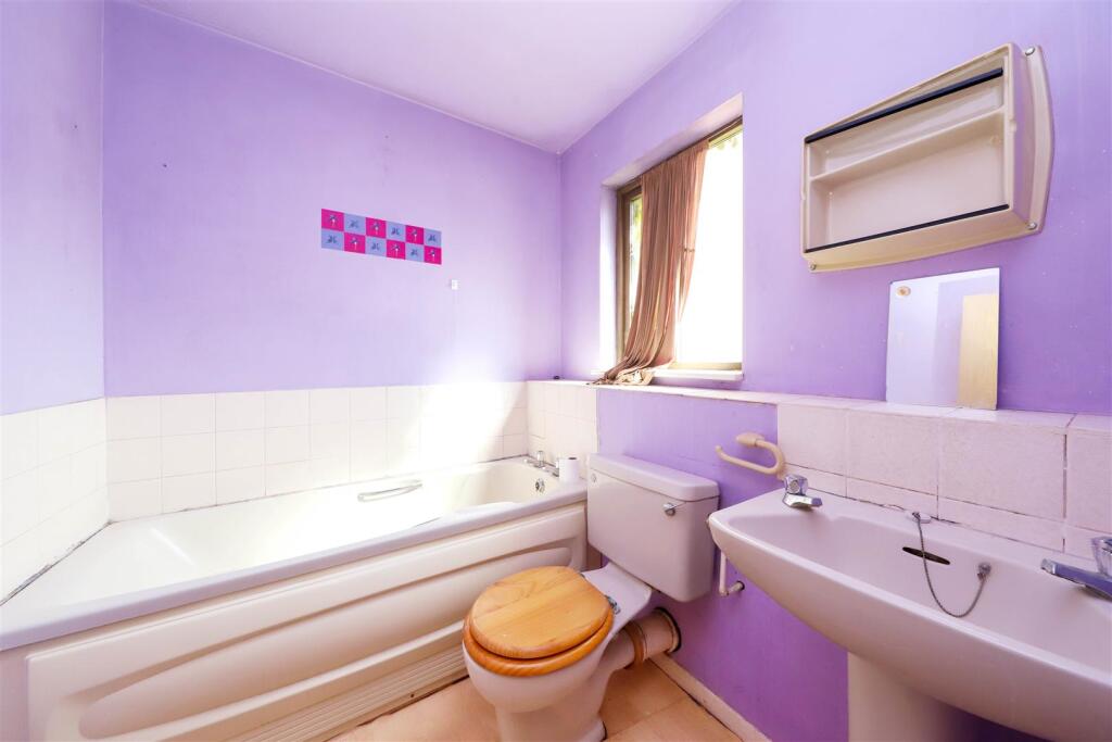 House in London - View 6
