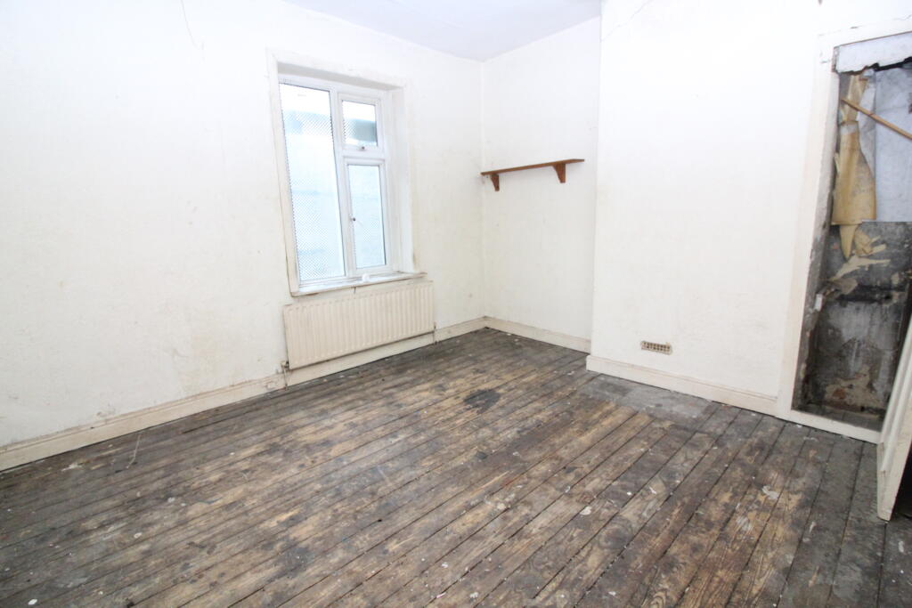 House in Pendle, Lidgett, Colne - View 4