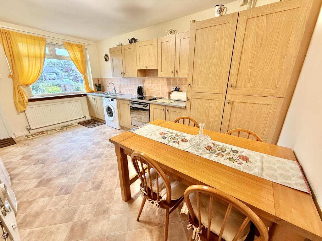 57, Ardneil Court, Ardrossan photo 3