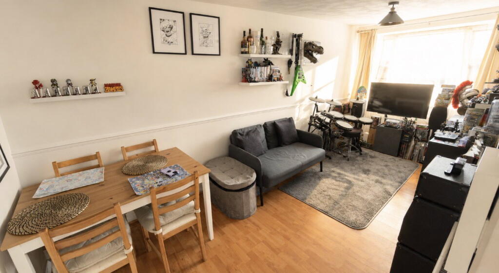 House in Milton Keynes - More