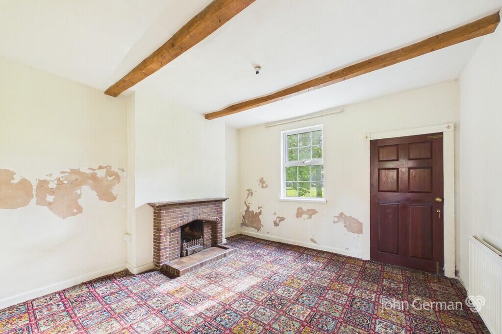 House in Stoke-on-Trent - View 3