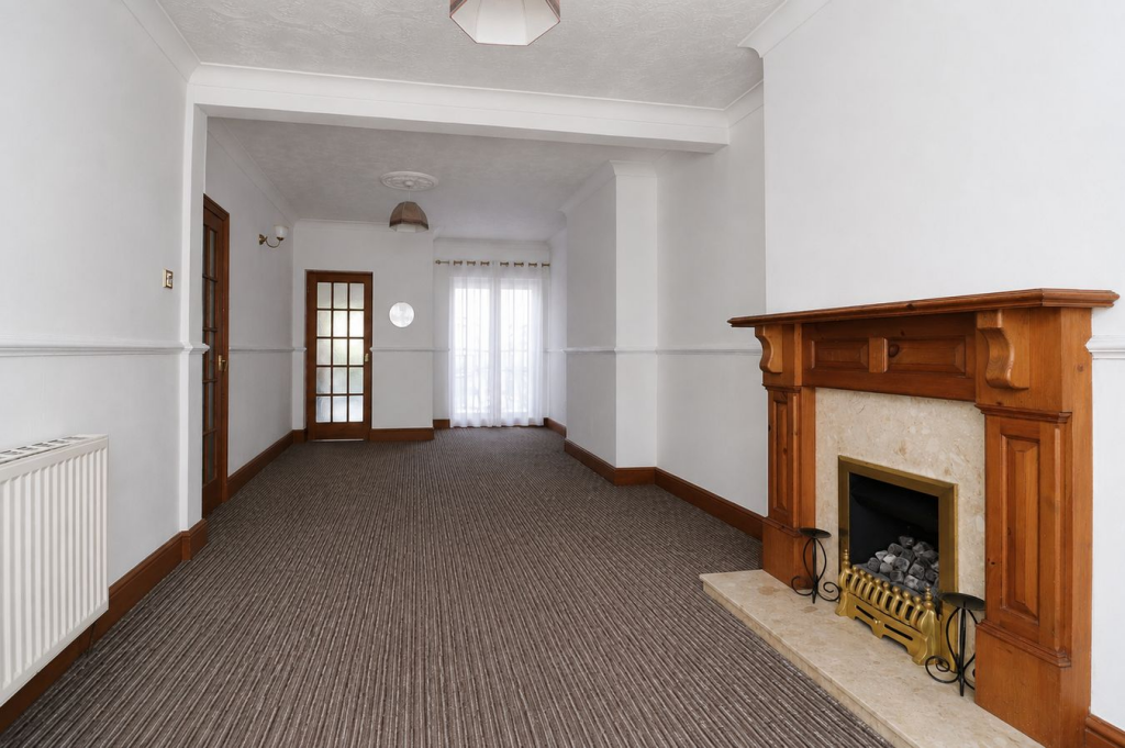 House in Northampton, Far Cotton and Delapre - View 2