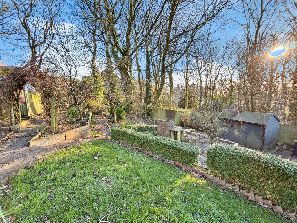 Additional image 19 of Cheriton Drive, Queensbury, Bradford, BD13 1QA